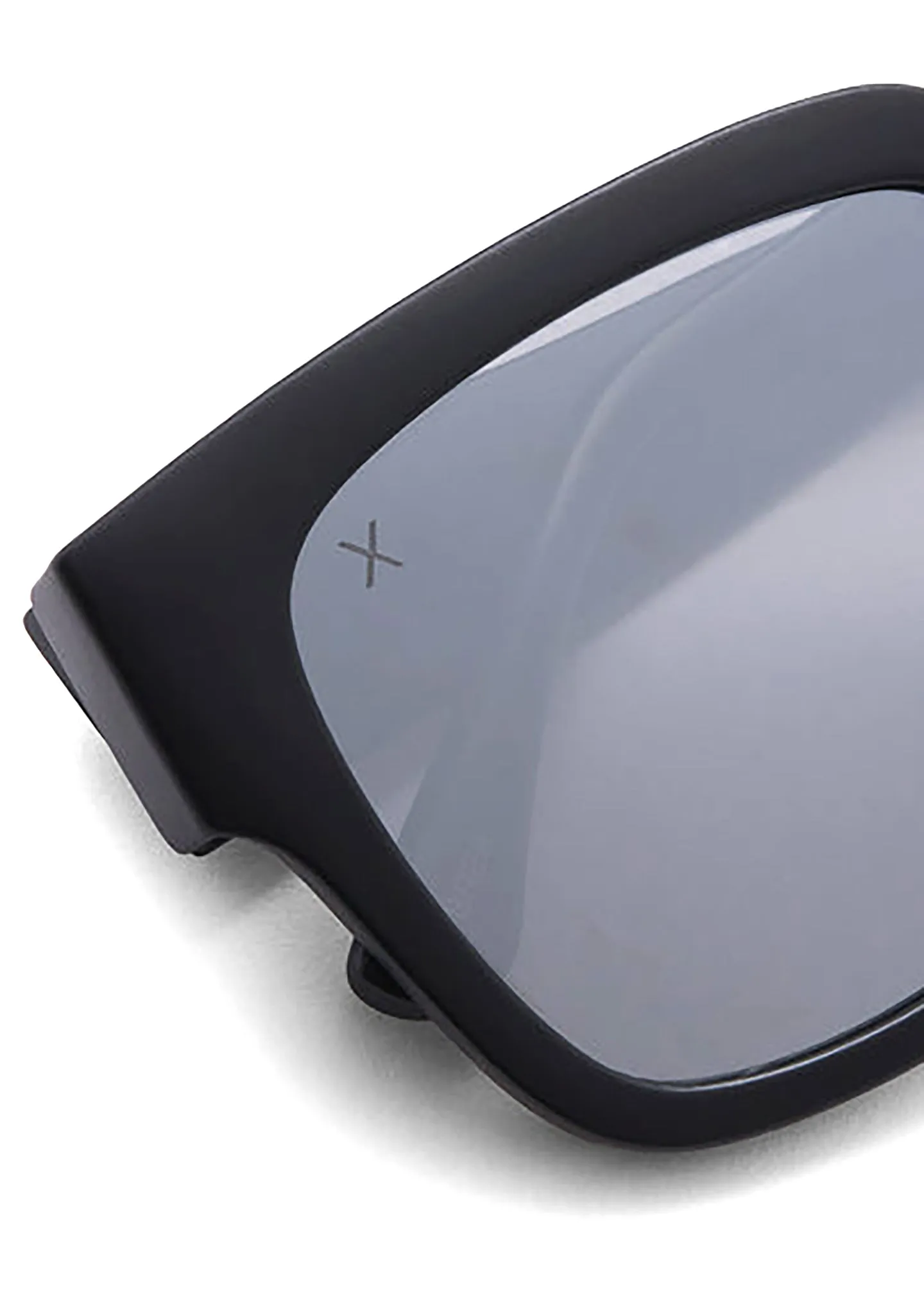 Brea Sunglasses in Black/Grey Mirror