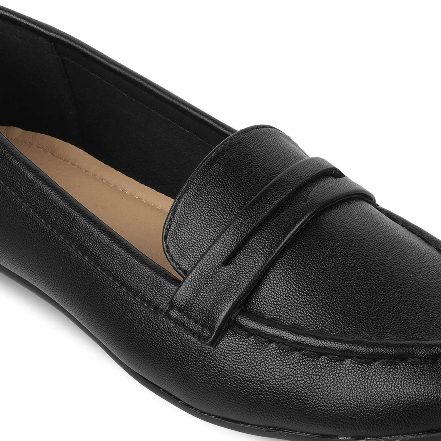 Tresmode Snappy Black Women's Casual Loafers